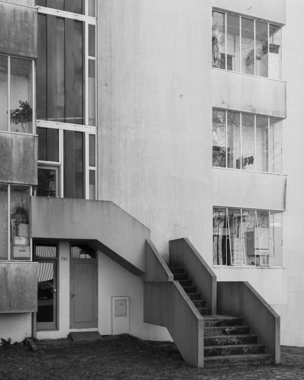 residential building in pasteleira