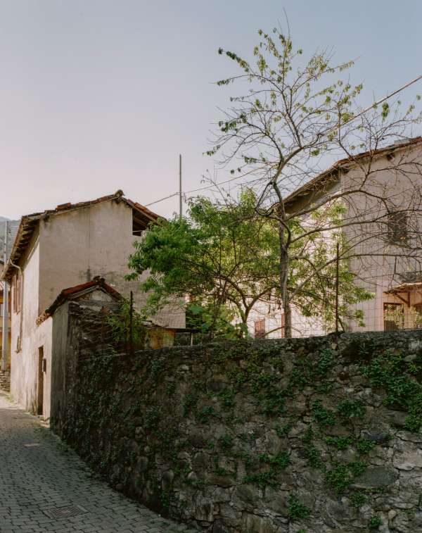 alonso mortera, house in nesso 1