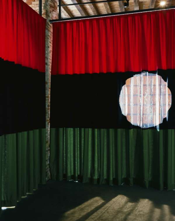 bm msoma, tropical modernism