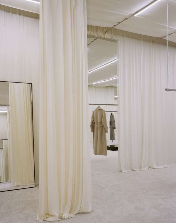 matteo corbellini, nanushka store